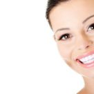 Ingalbenirea dintilor sau discromia dentara este o afectiune dentara frecventa si comuna si genereaza disconfort pentru mai multe persoane in momentul in care discuta sau zambesc.