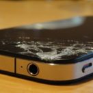 Ti-ai spart display-ul de la iPhone? iCracked ti-l repara la tine acasa